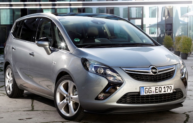 Opel Zafira Tourer отлично подходит для семейных поездок